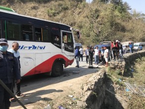 तनहुँ ऐनापहरा दुर्घटना : मृतक तीनै जनाको पहिचान खुल्यो