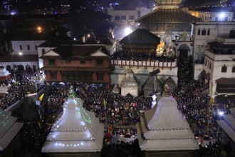 तीन वर्षपछि ओइरिए शिवभक्तहरू पशुपतिनाथ परिसरमा