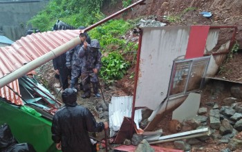 सुनसरीमा पहिरोले घर पुरिँदा एकै परिवारका दुई बालबालिकाको मृत्यु 